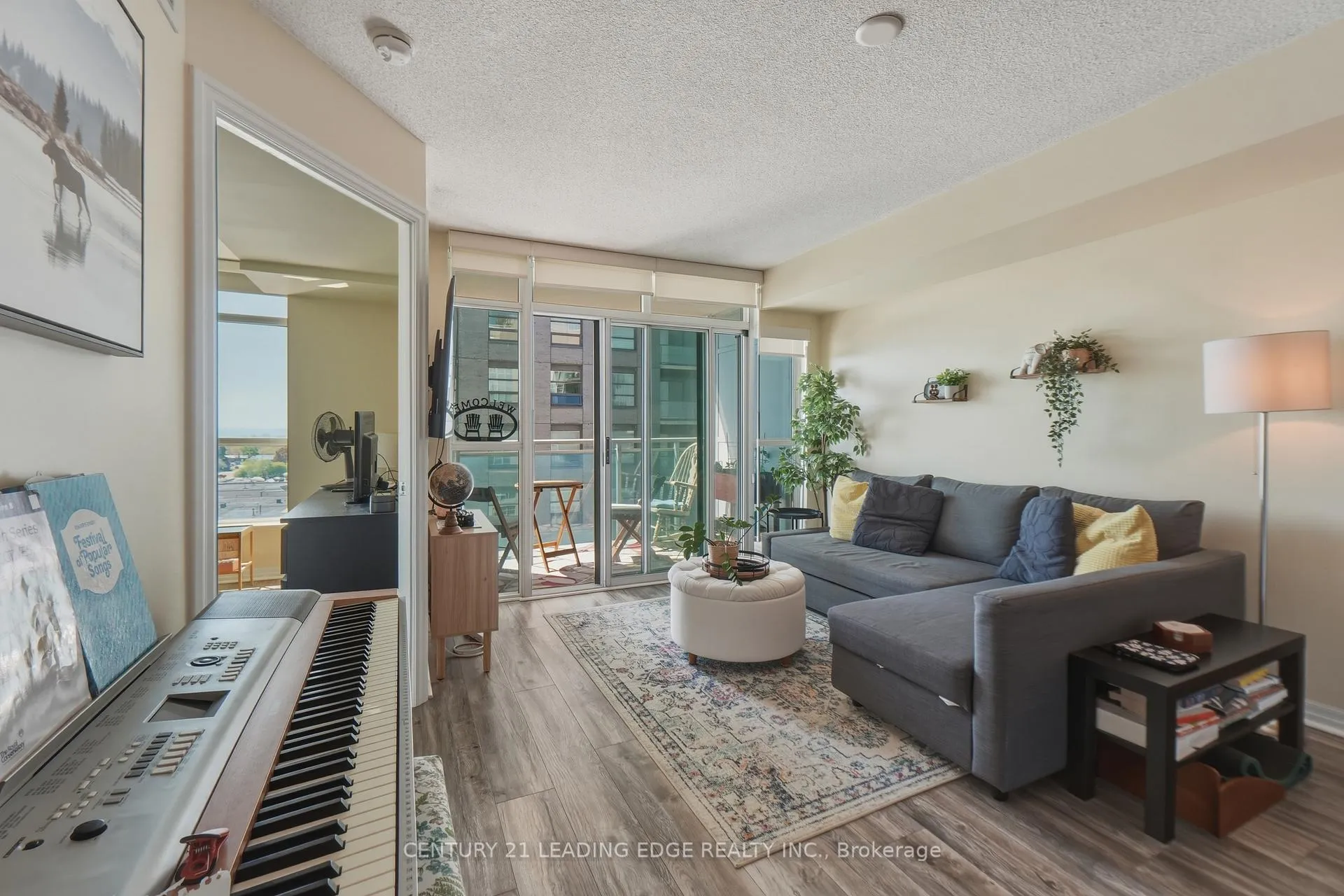 Photo 13 of Unit 902, 1600 Charles Street, Whitby, Port Whitby — HOMEH