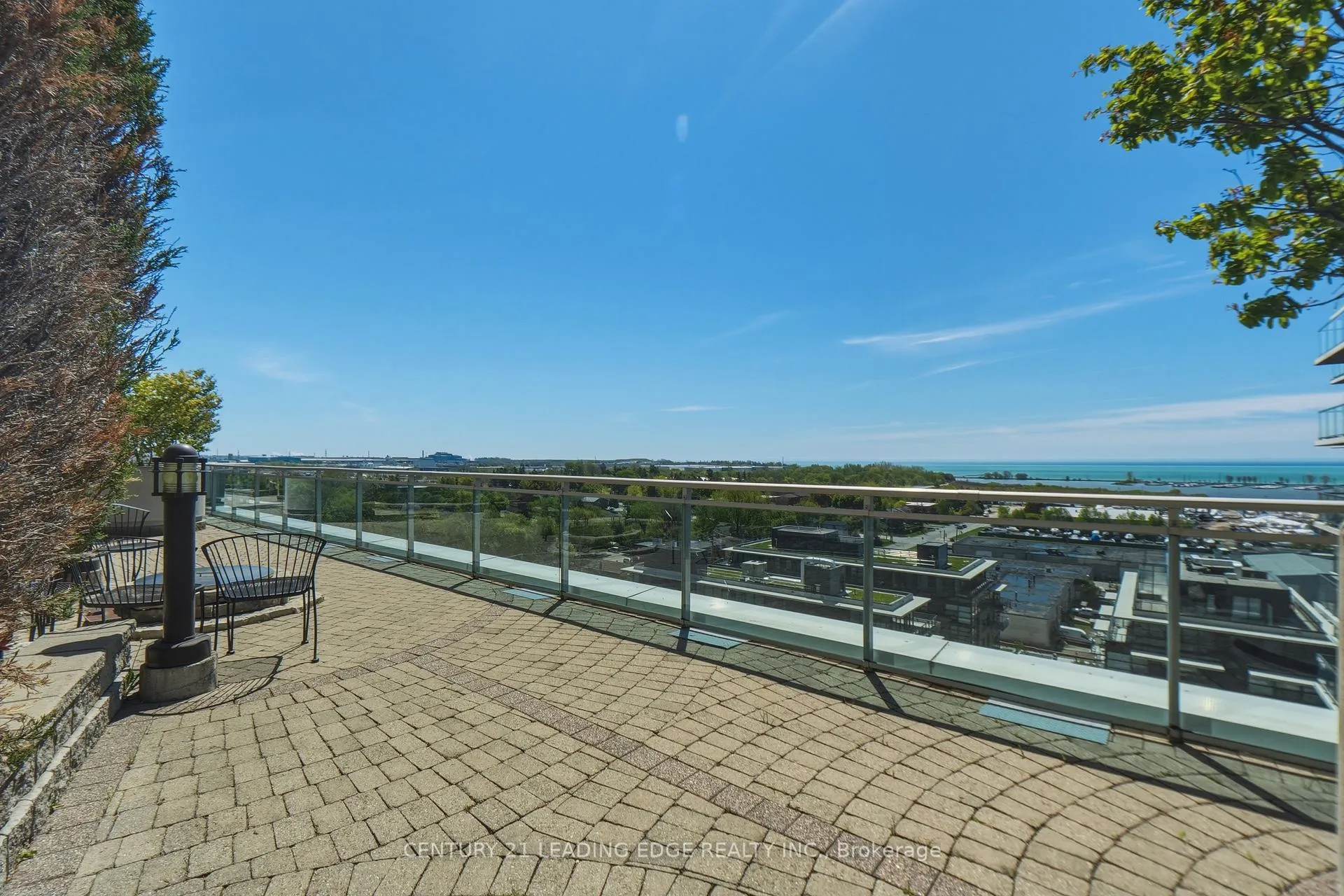 Photo 31 of Unit 902, 1600 Charles Street, Whitby, Port Whitby — HOMEH
