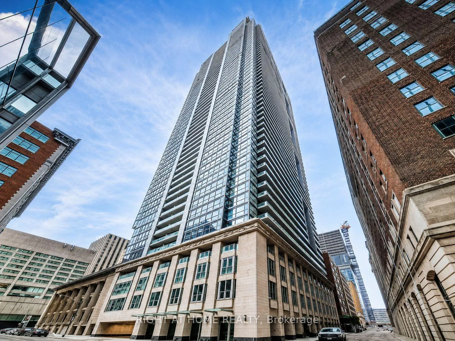 Photo 2 of Unit 5210, 70 Temperance Street, Toronto, Bay Street Corridor — HOMEH