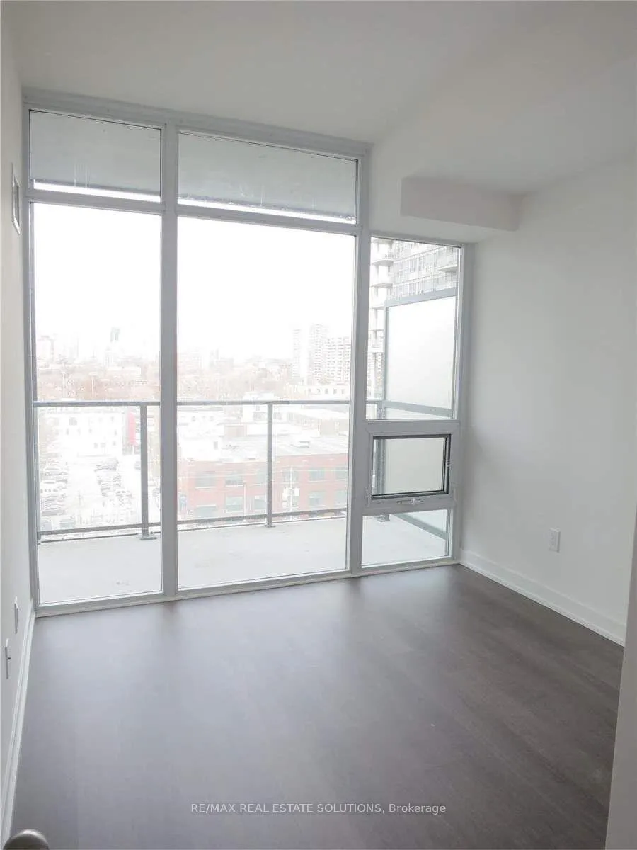 Photo 5 of Unit 815, 105 George Street, Toronto, Moss Park — HOMEH
