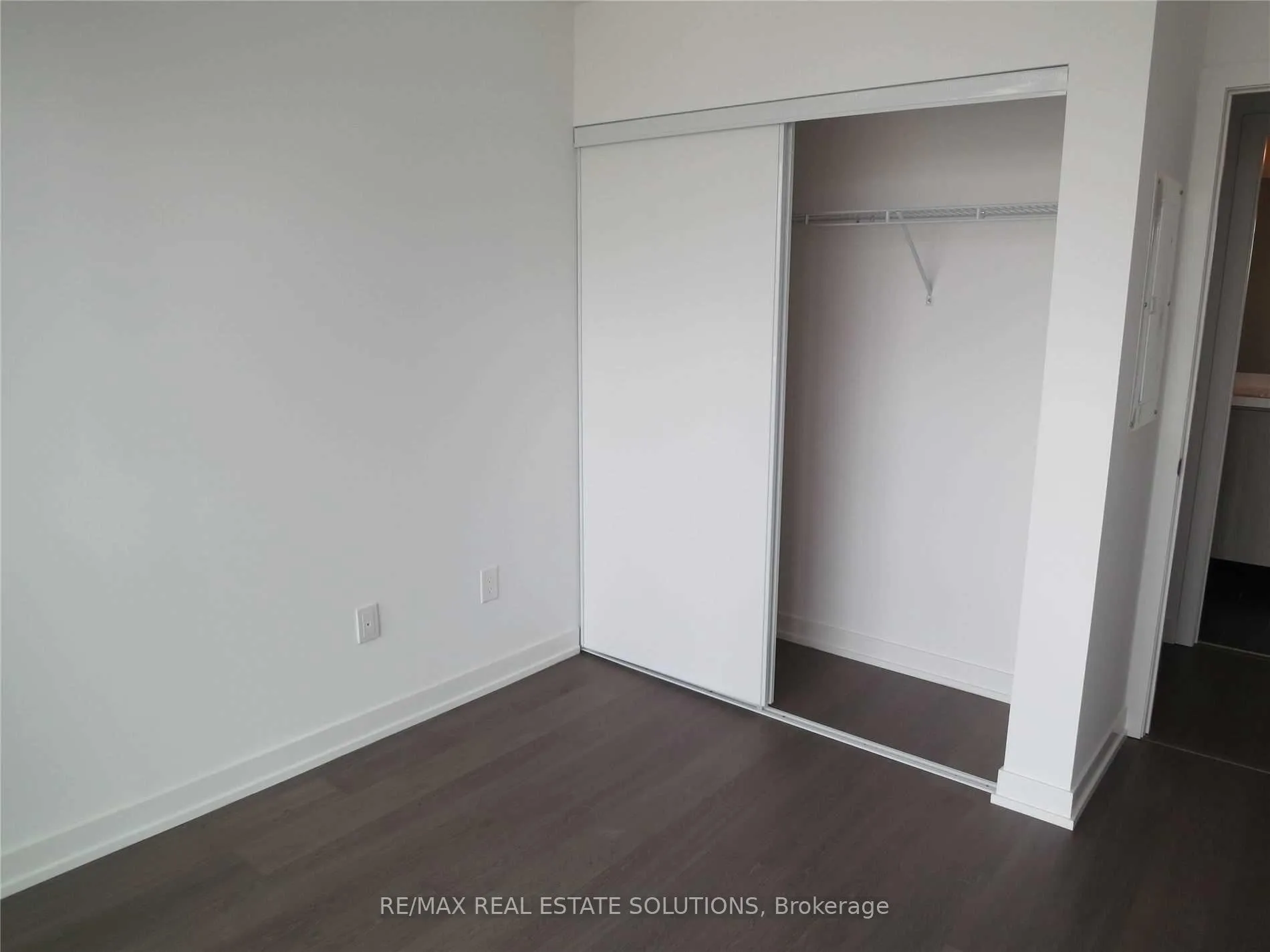 Photo 7 of Unit 815, 105 George Street, Toronto, Moss Park — HOMEH