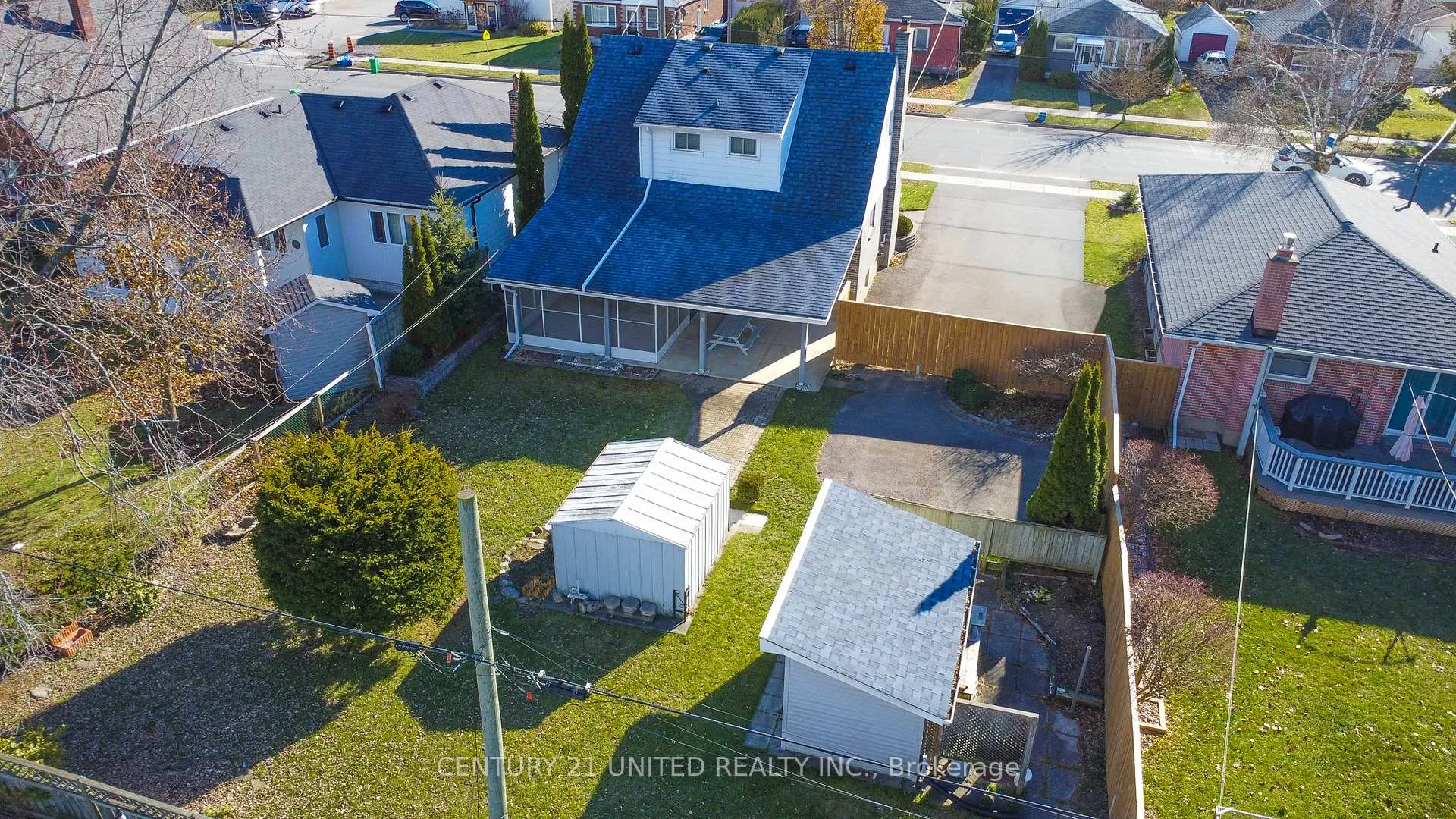 Photo 2 of 636 Cameron Street, Peterborough, Otonabee Ward 1 — HOMEH