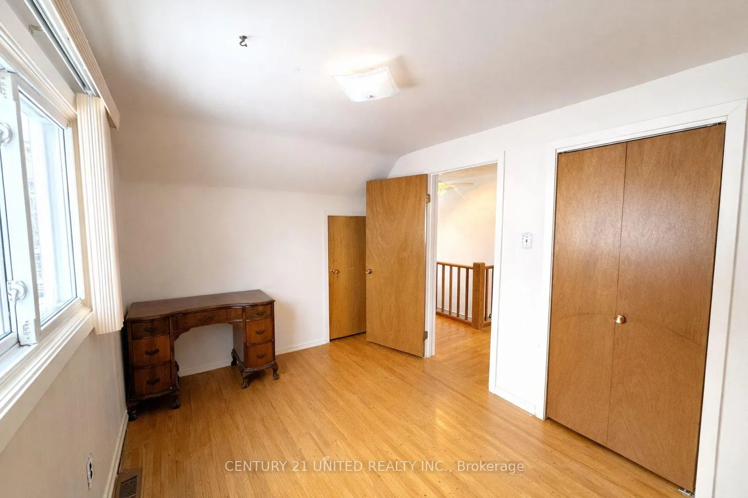 Photo 18 of 636 Cameron Street, Peterborough, Otonabee Ward 1 — HOMEH