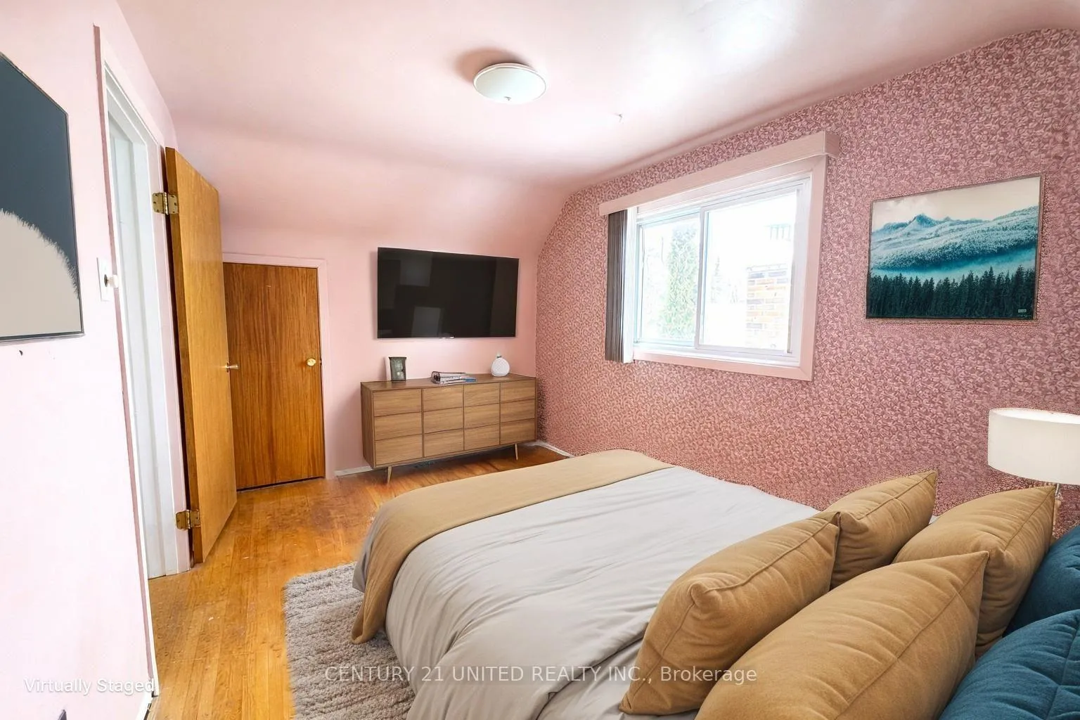 Photo 22 of 636 Cameron Street, Peterborough, Otonabee Ward 1 — HOMEH