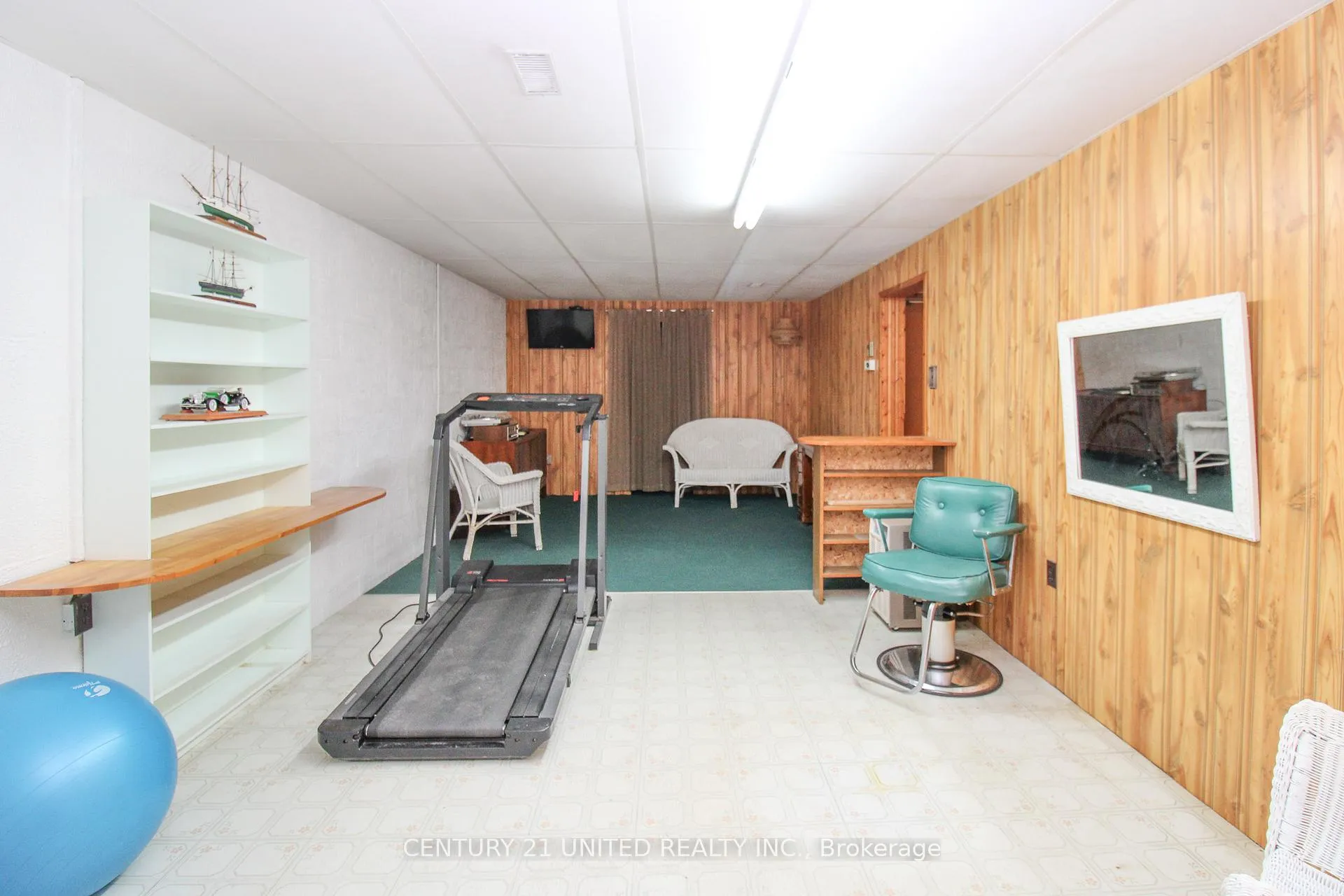 Photo 30 of 636 Cameron Street, Peterborough, Otonabee Ward 1 — HOMEH