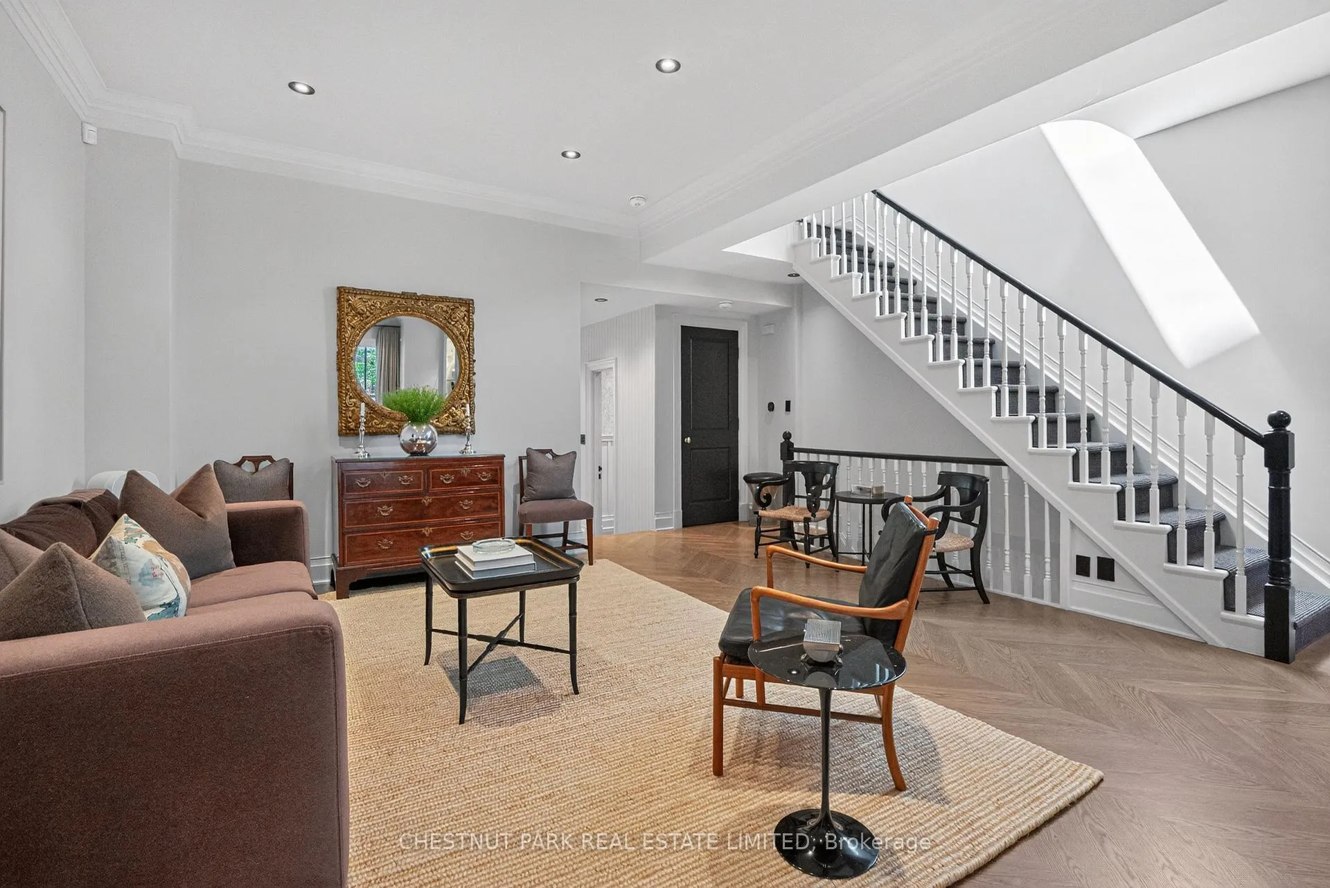 Photo 4 of 47 Walker Avenue, Toronto, Yonge-St. Clair — HOMEH
