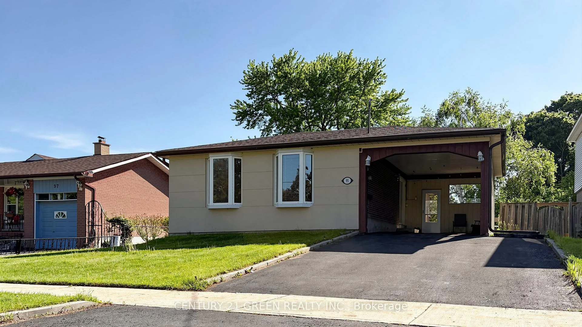 Photo 1 of 95 Kearney Drive, Etobicoke, West Humber-Clairville — HOMEH