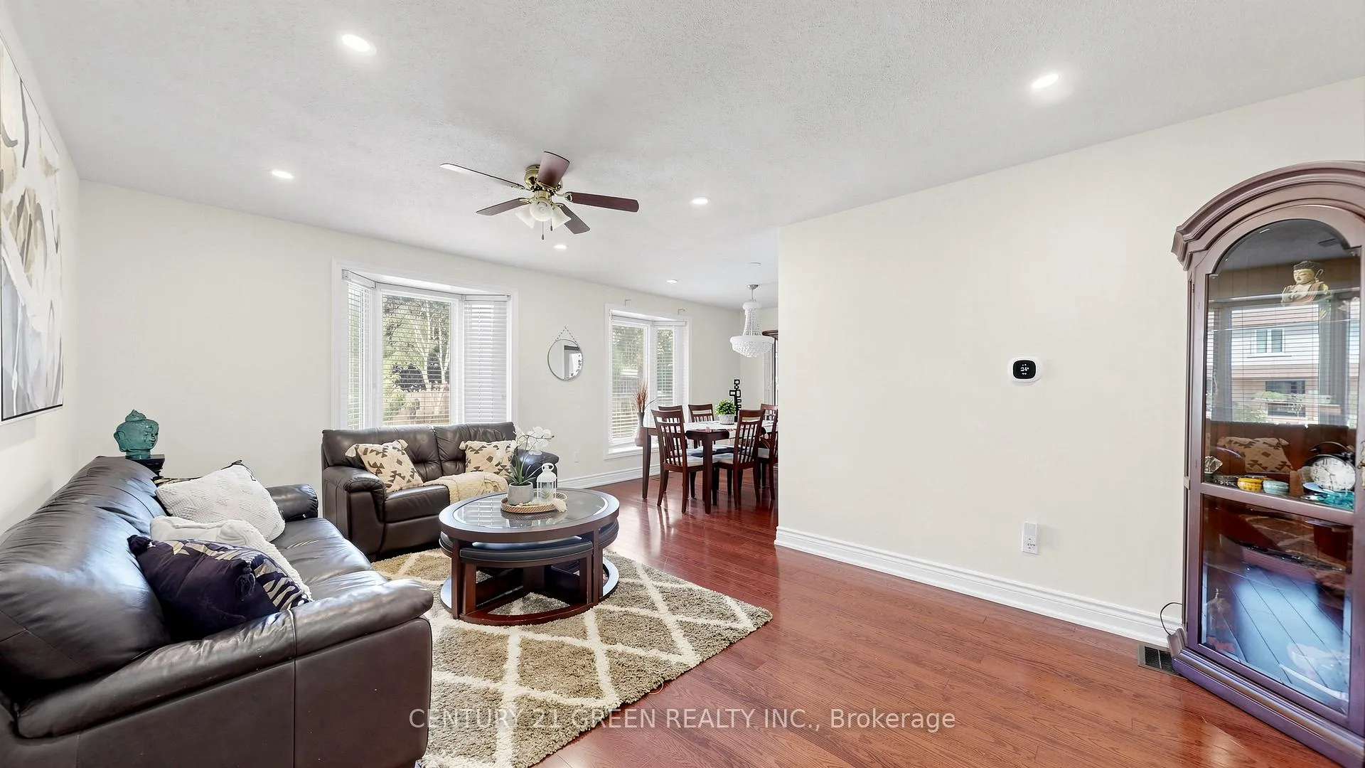 Photo 7 of 95 Kearney Drive, Etobicoke, West Humber-Clairville — HOMEH