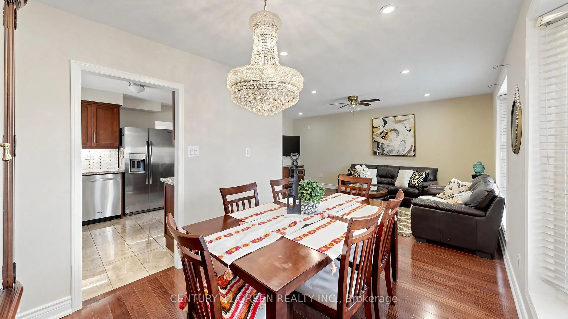 Photo 14 of 95 Kearney Drive, Etobicoke, West Humber-Clairville — HOMEH