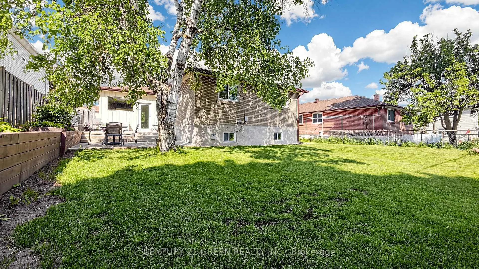 Photo 41 of 95 Kearney Drive, Etobicoke, West Humber-Clairville — HOMEH