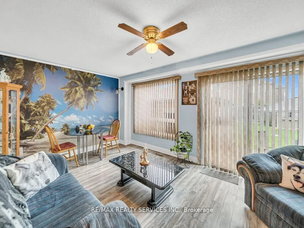 Photo 8 of 24 Melissa Court, Brampton, Fletcher's Meadow — HOMEH
