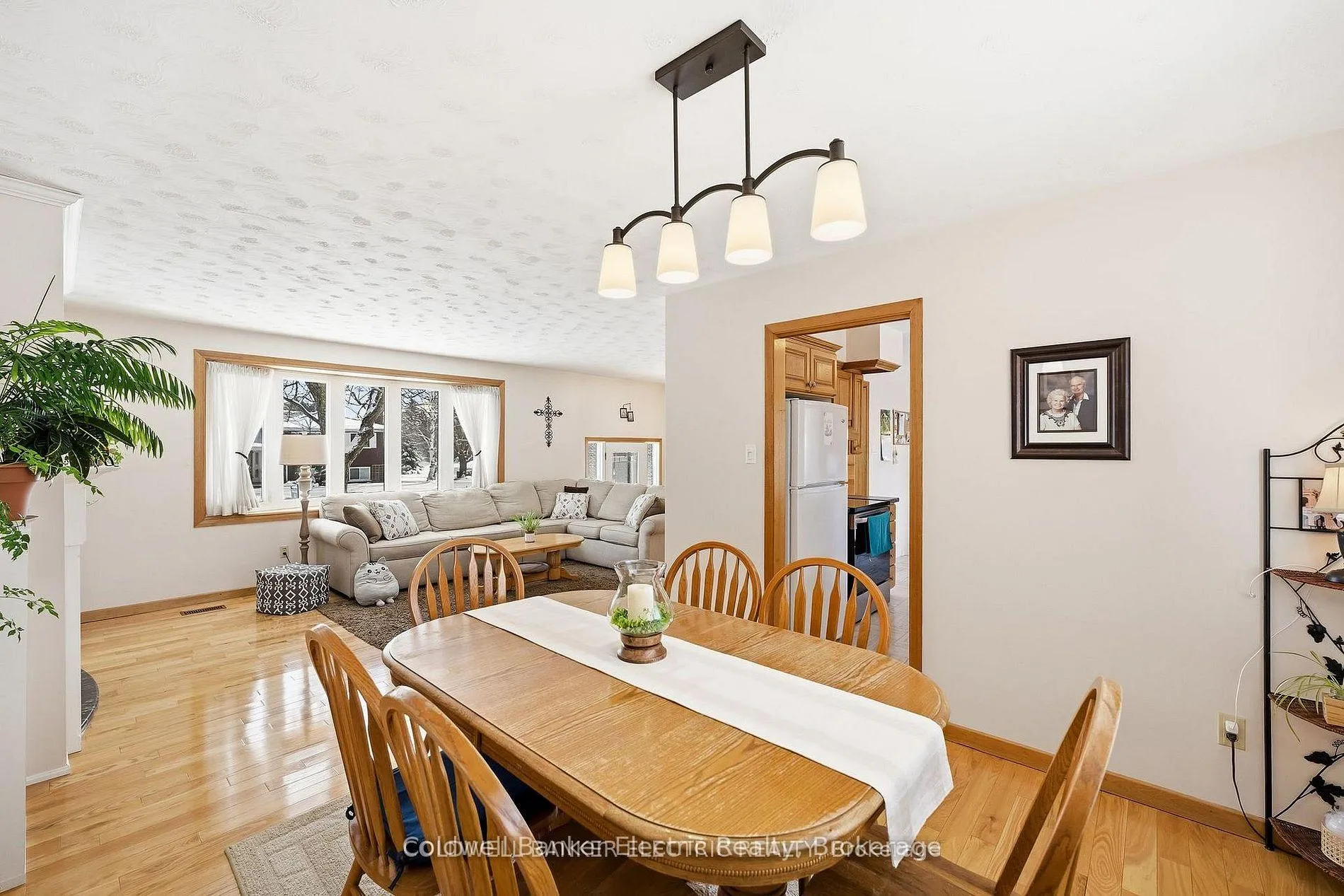 Photo 9 of 1341 Heather Lane, Peterborough, Monaghan Ward 2 — HOMEH