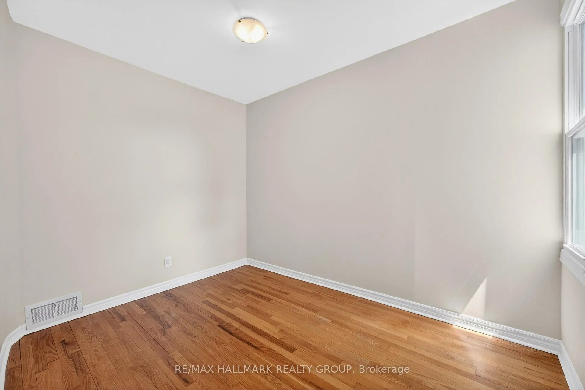 Photo 23 of 212 Arlington Avenue, Ottawa, Ottawa Centre — HOMEH
