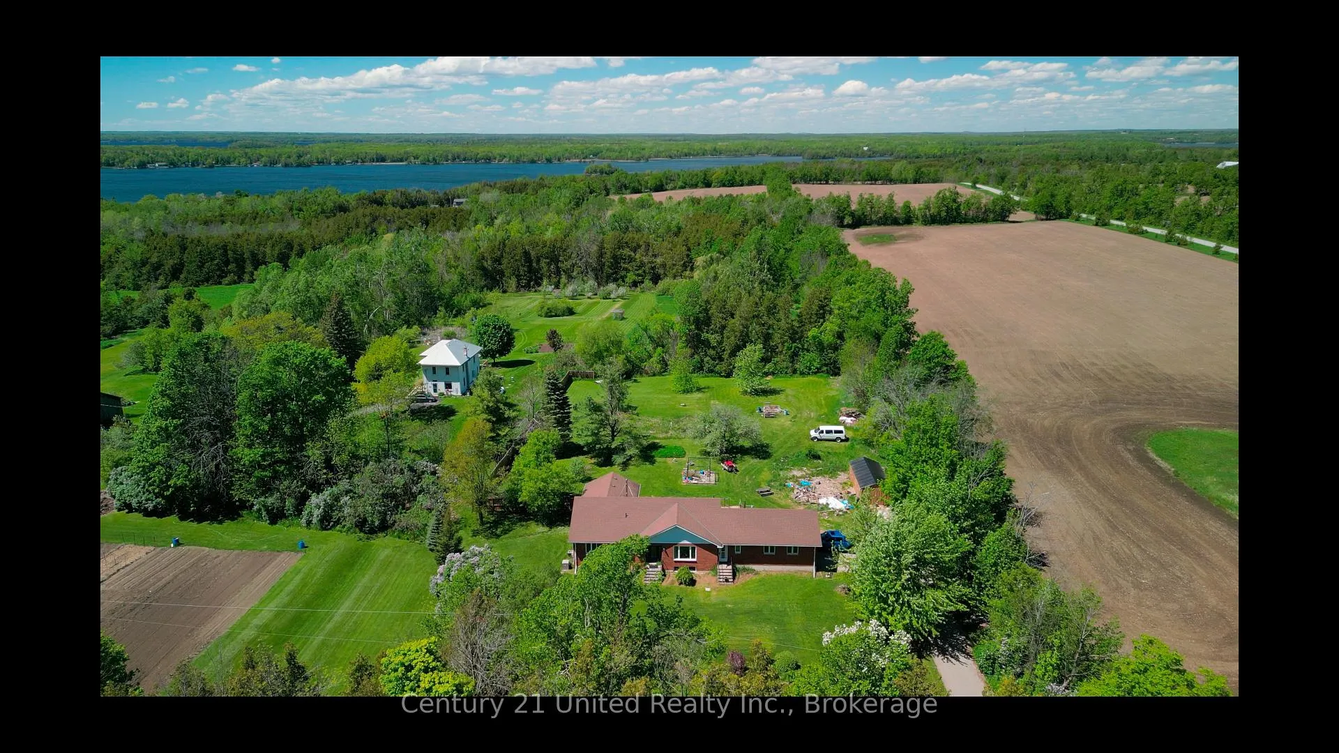 Photo 2 of 1592 12th Line Smith, Selwyn — HOMEH