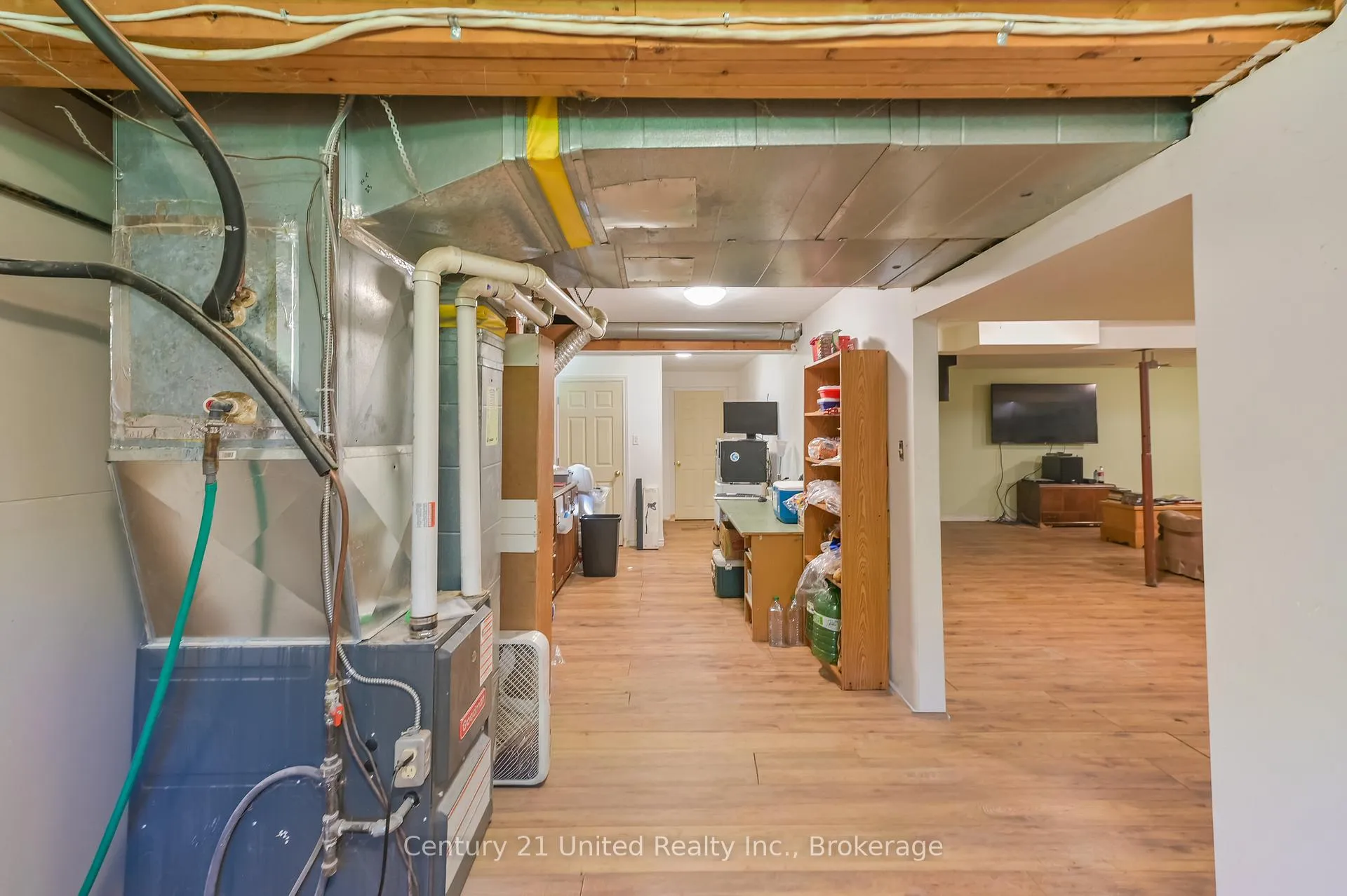 Photo 23 of 1592 12th Line Smith, Selwyn — HOMEH
