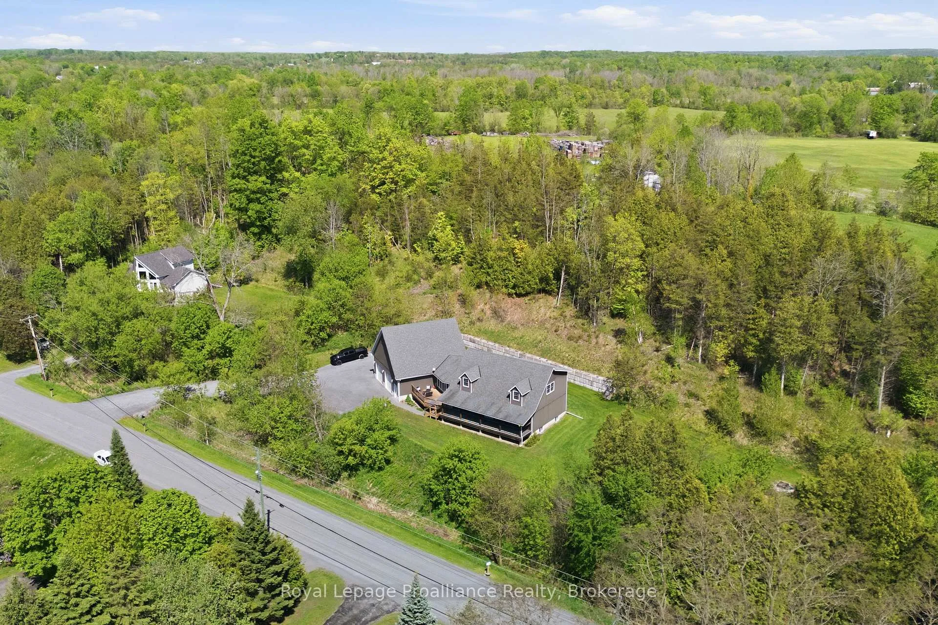 Photo 5 of 174 Scuttlehole Road, Belleville, Thurlow Ward — HOMEH