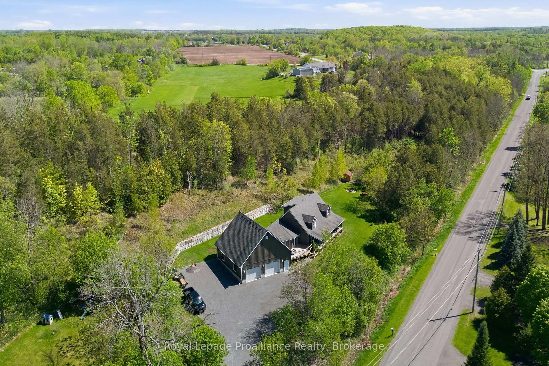 Photo 6 of 174 Scuttlehole Road, Belleville, Thurlow Ward — HOMEH