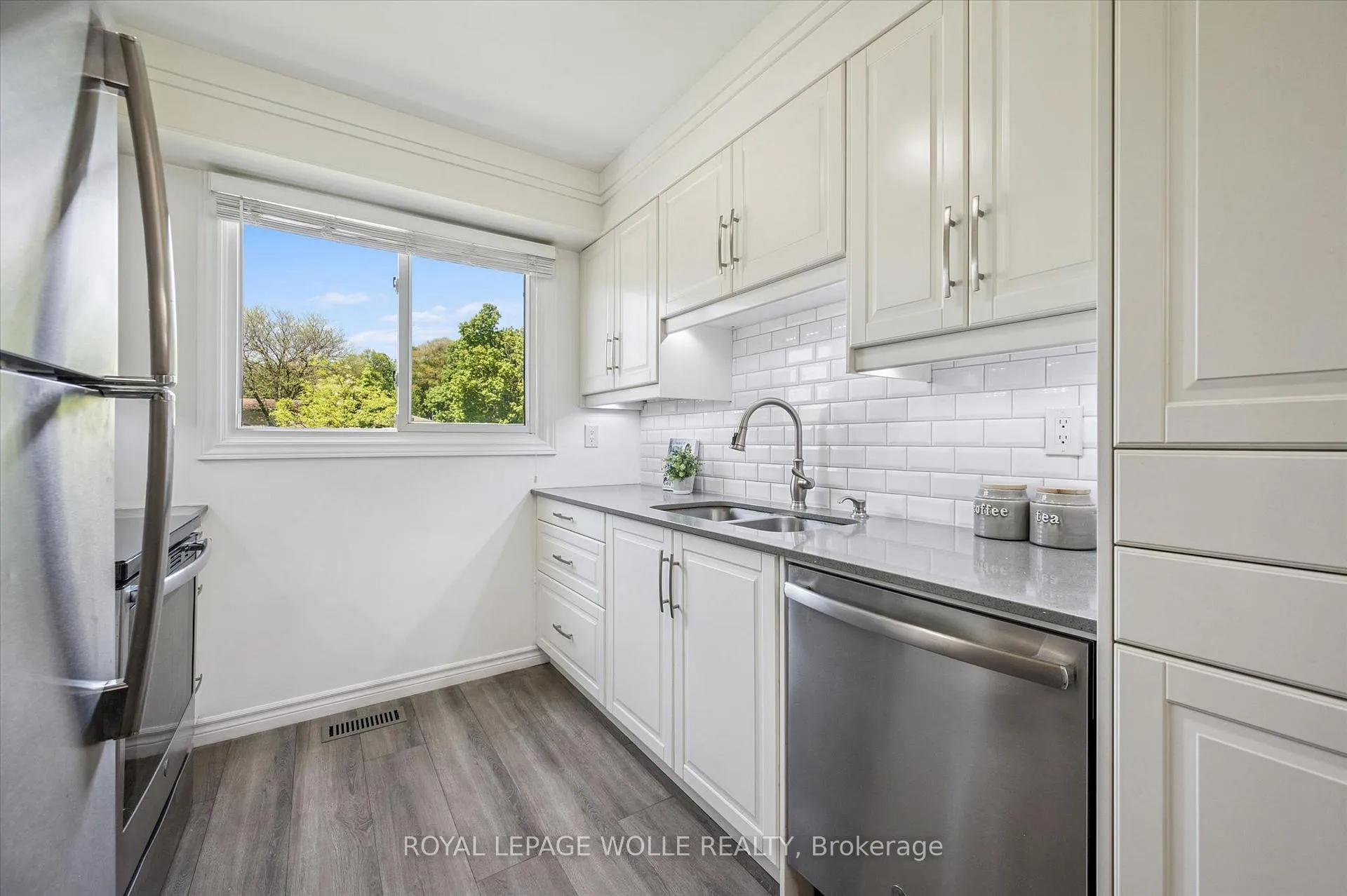 Photo 14 of 71 Blackhorne Drive, Kitchener — HOMEH