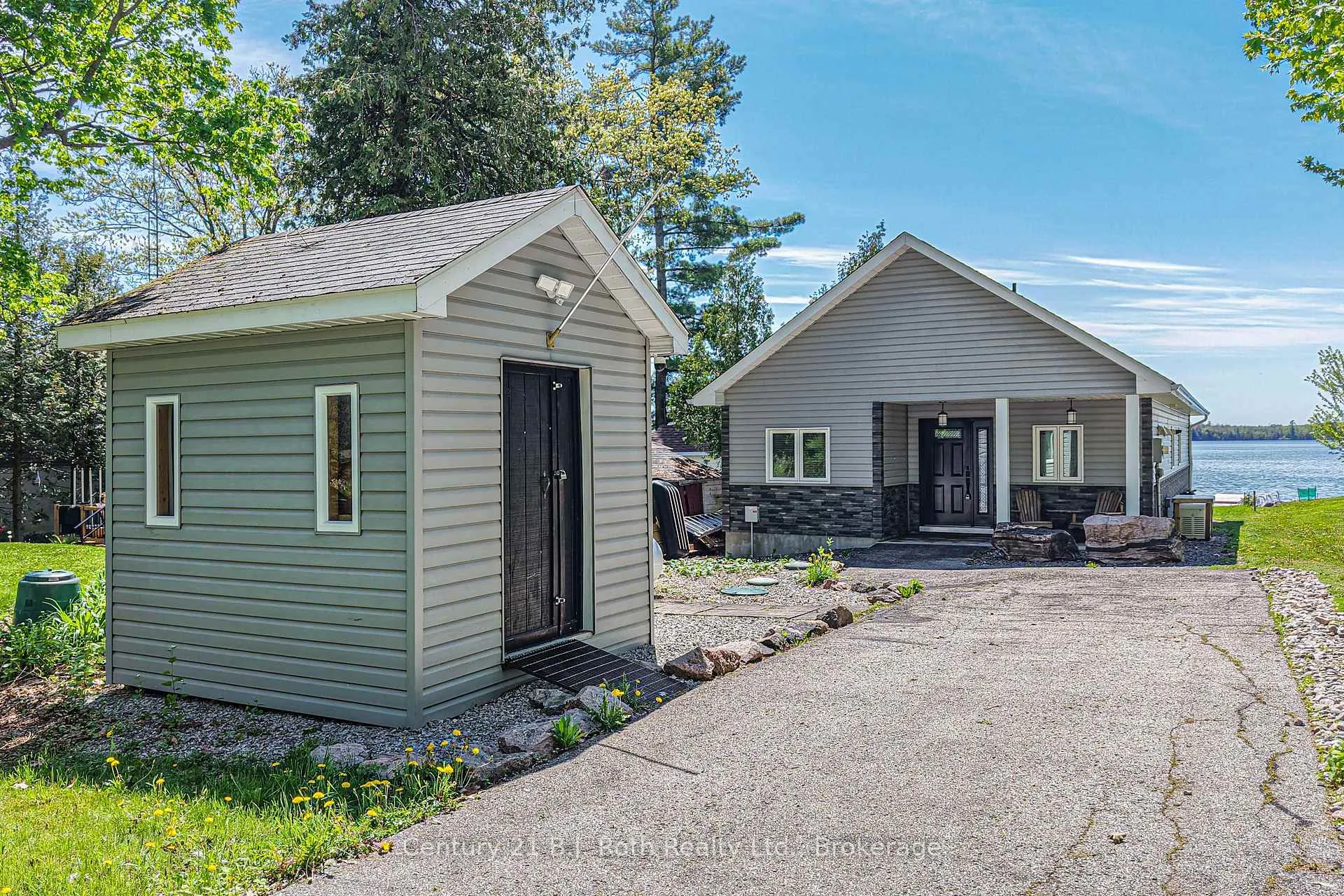 Photo 2 of 7304 Glen Ellen Drive, Ramara, Rural Ramara — HOMEH