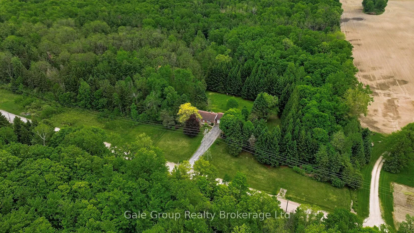 Photo 3 of 565912 Towerline Road, Norwich, Rural Norwich — HOMEH