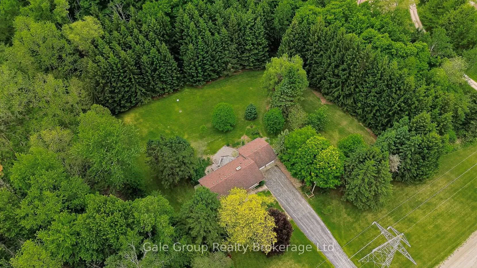 Photo 4 of 565912 Towerline Road, Norwich, Rural Norwich — HOMEH