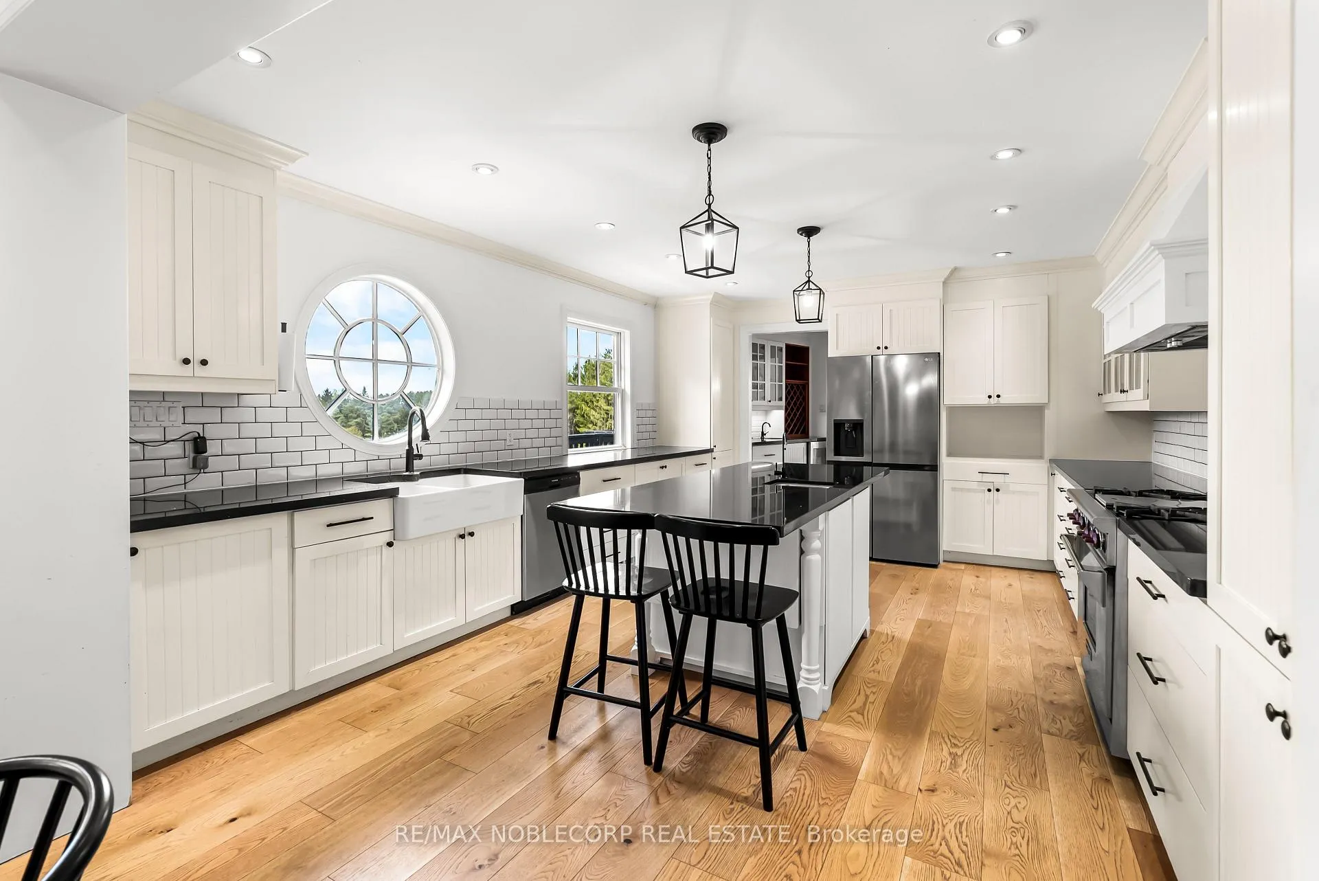 Photo 14 of 14955 Jane Street, King, Rural King — HOMEH