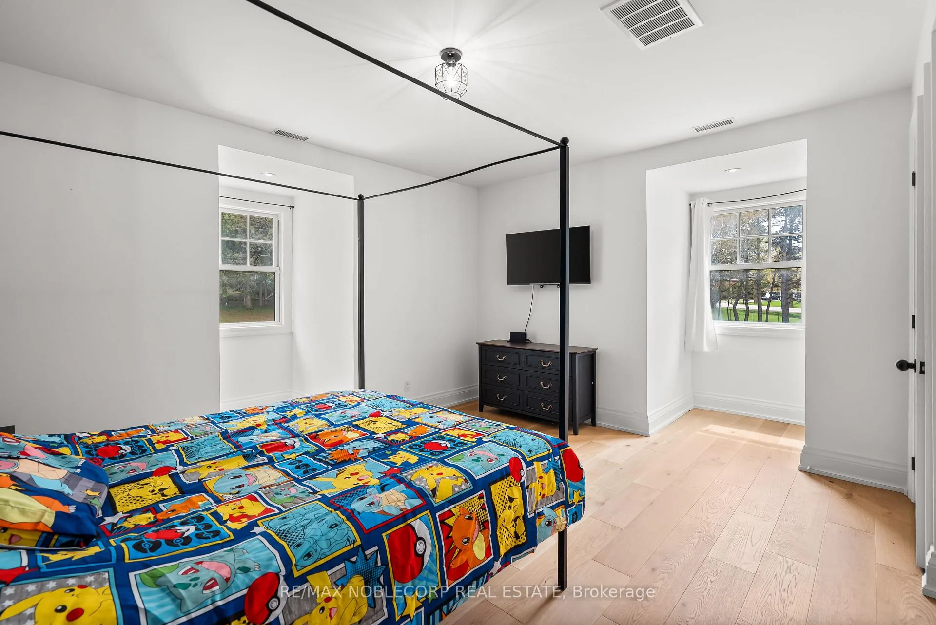 Photo 24 of 14955 Jane Street, King, Rural King — HOMEH