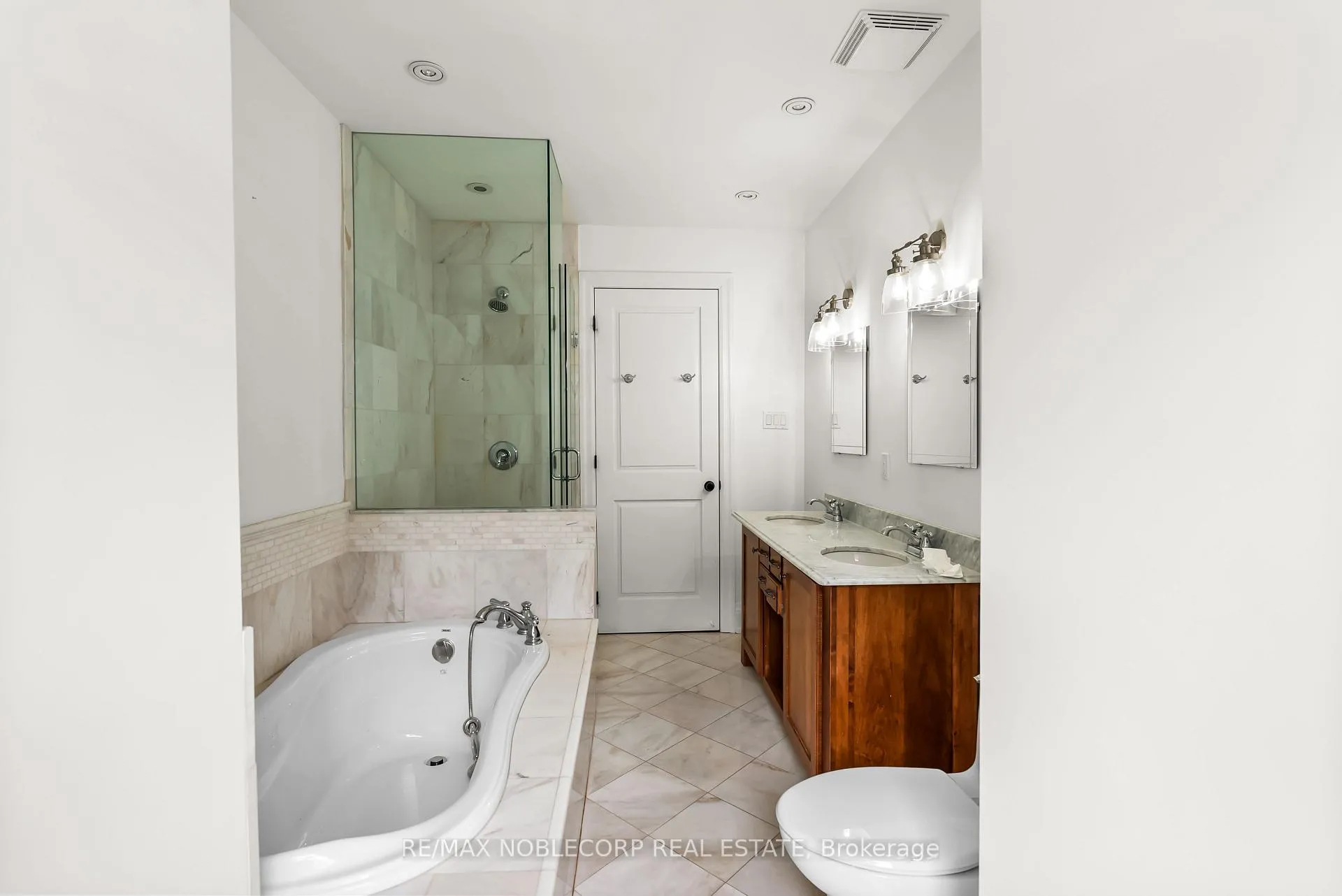Photo 28 of 14955 Jane Street, King, Rural King — HOMEH