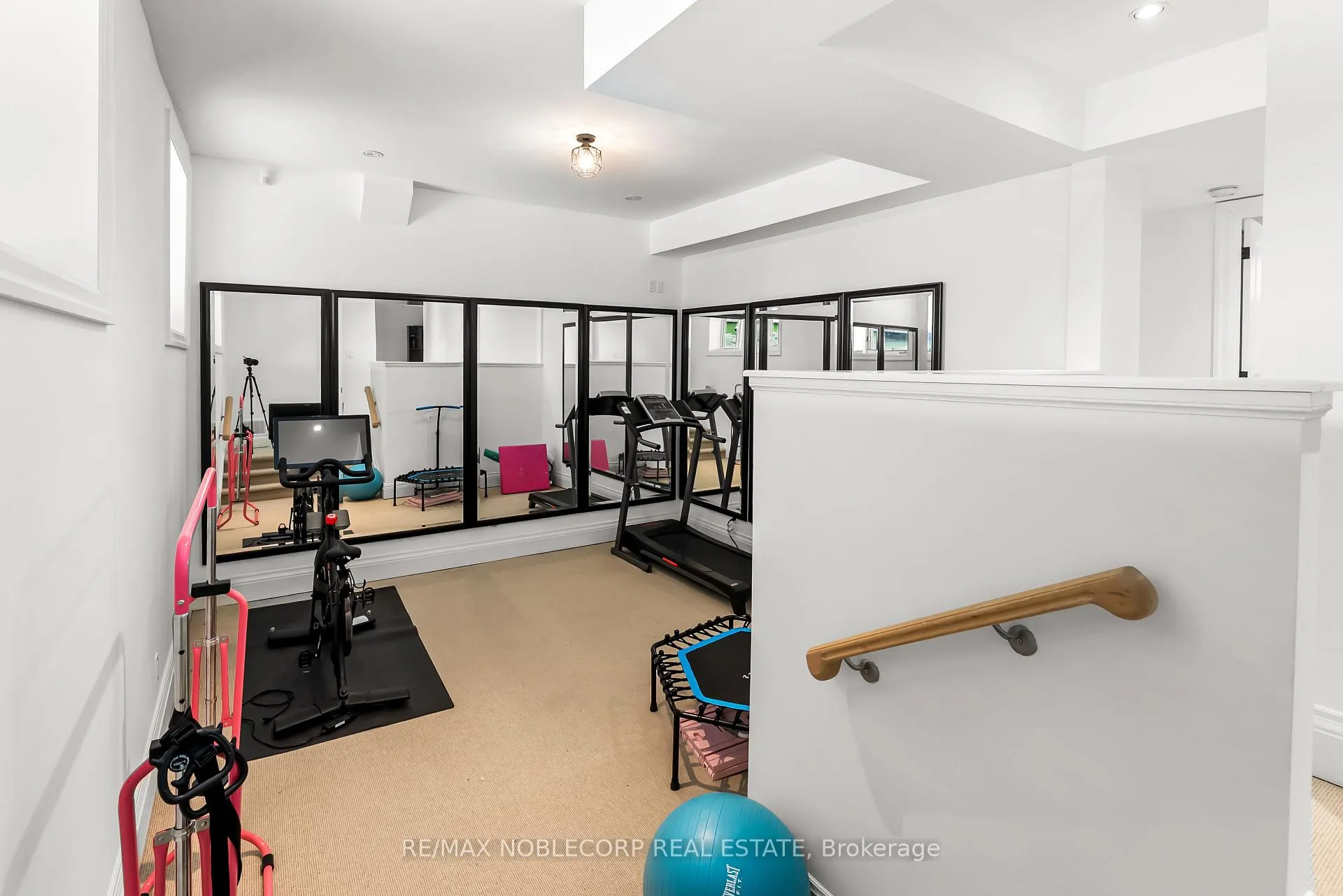 Photo 32 of 14955 Jane Street, King, Rural King — HOMEH