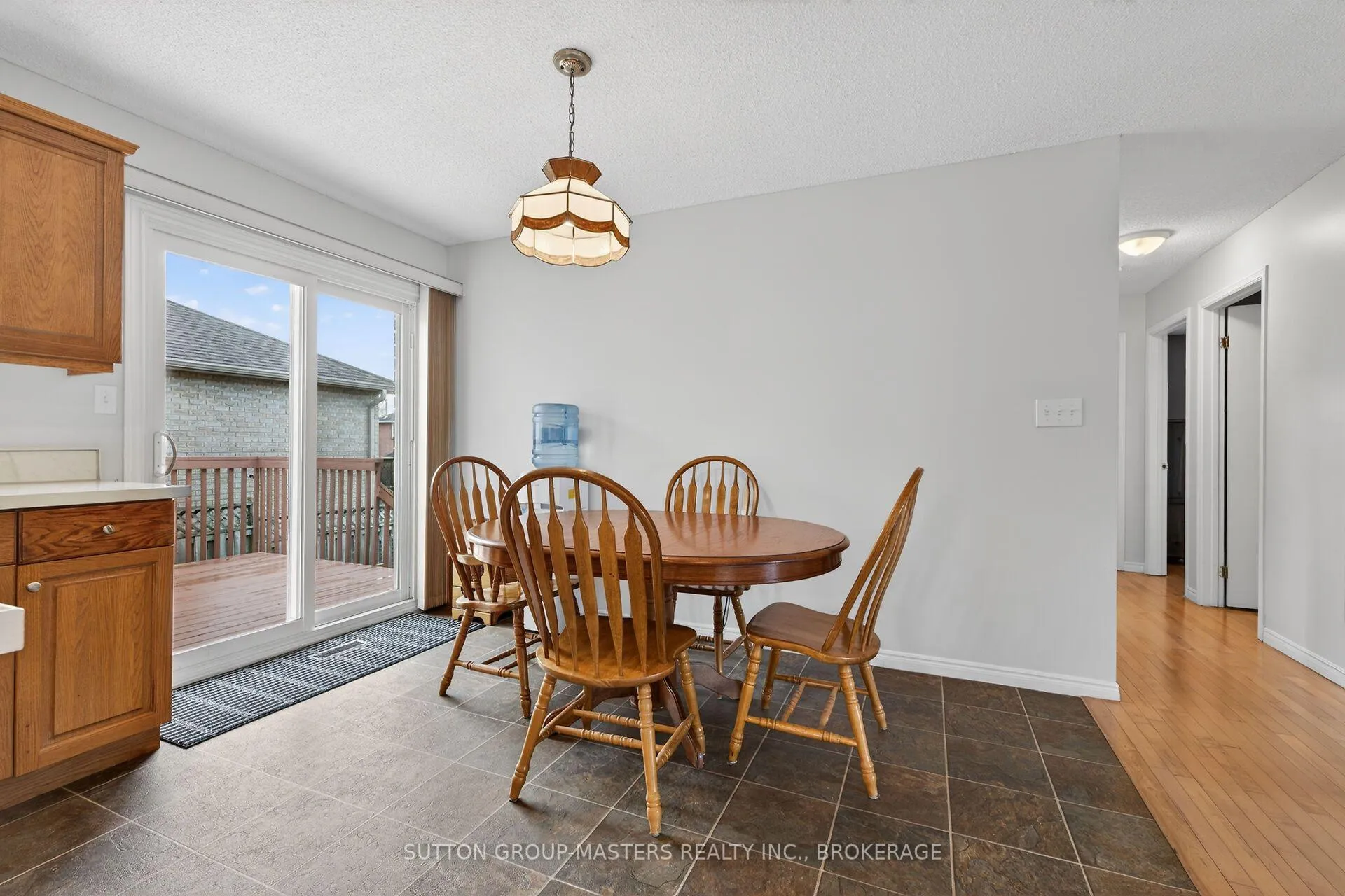 Photo 6 of 1080 Palmerston Crescent, Kingston, North of Taylor-Kidd Blvd — HOMEH