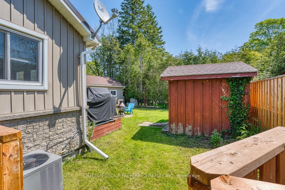 Photo 21 of 20 Bluewater Drive, Central Huron, Goderich — HOMEH
