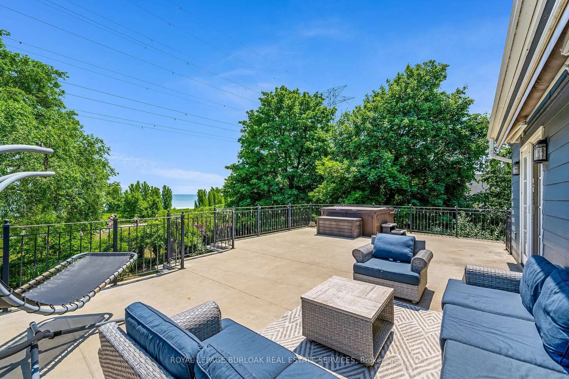 Photo 6 of 957 Beach Boulevard, Hamilton, Hamilton Beach — HOMEH