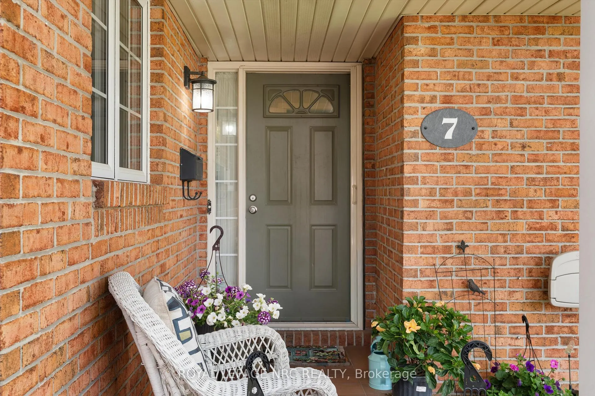 Photo 4 of Unit 7, 275 Pelham Road, St. Catharines, Rykert/Vansickle — HOMEH