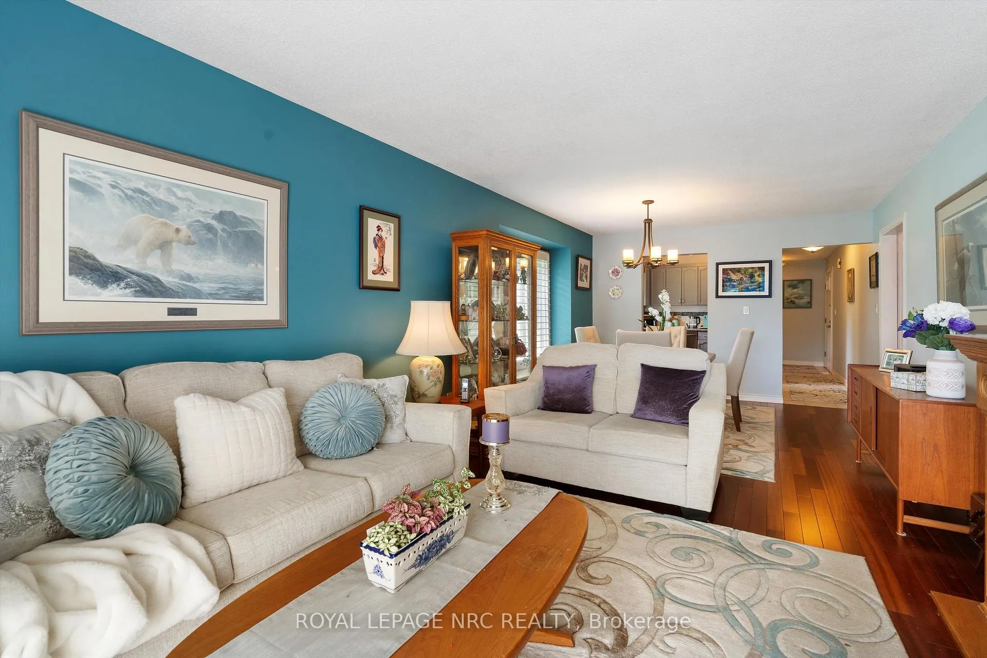 Photo 11 of Unit 7, 275 Pelham Road, St. Catharines, Rykert/Vansickle — HOMEH