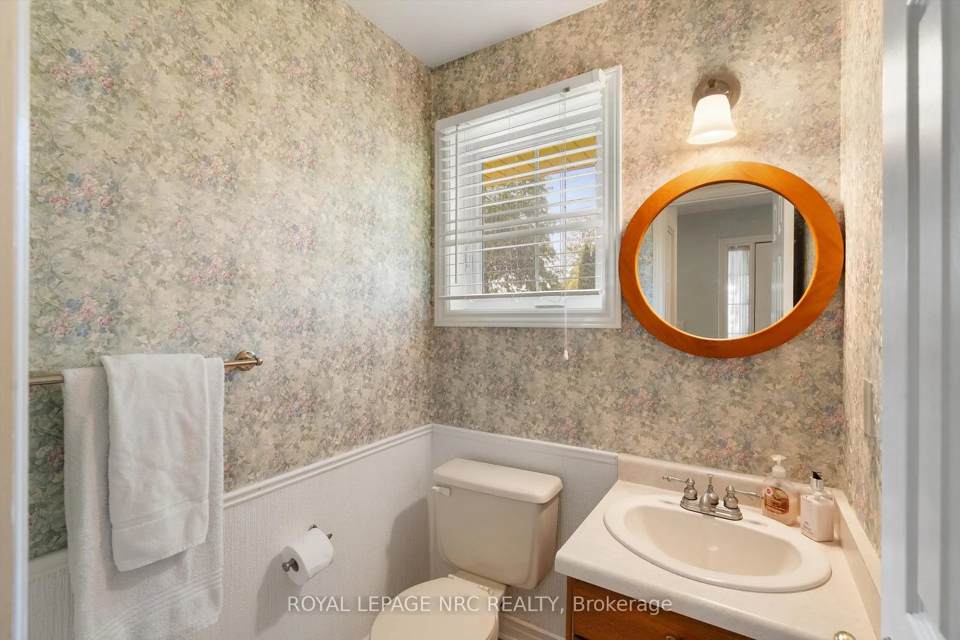 Photo 22 of Unit 7, 275 Pelham Road, St. Catharines, Rykert/Vansickle — HOMEH