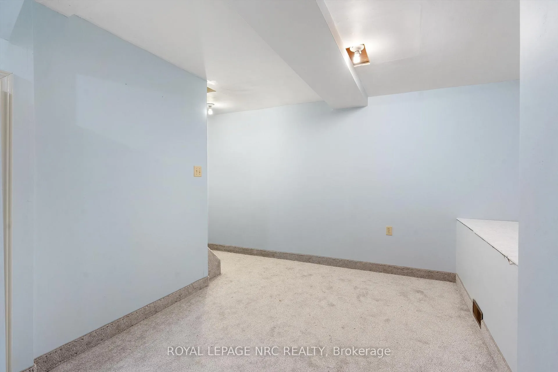 Photo 26 of Unit 7, 275 Pelham Road, St. Catharines, Rykert/Vansickle — HOMEH