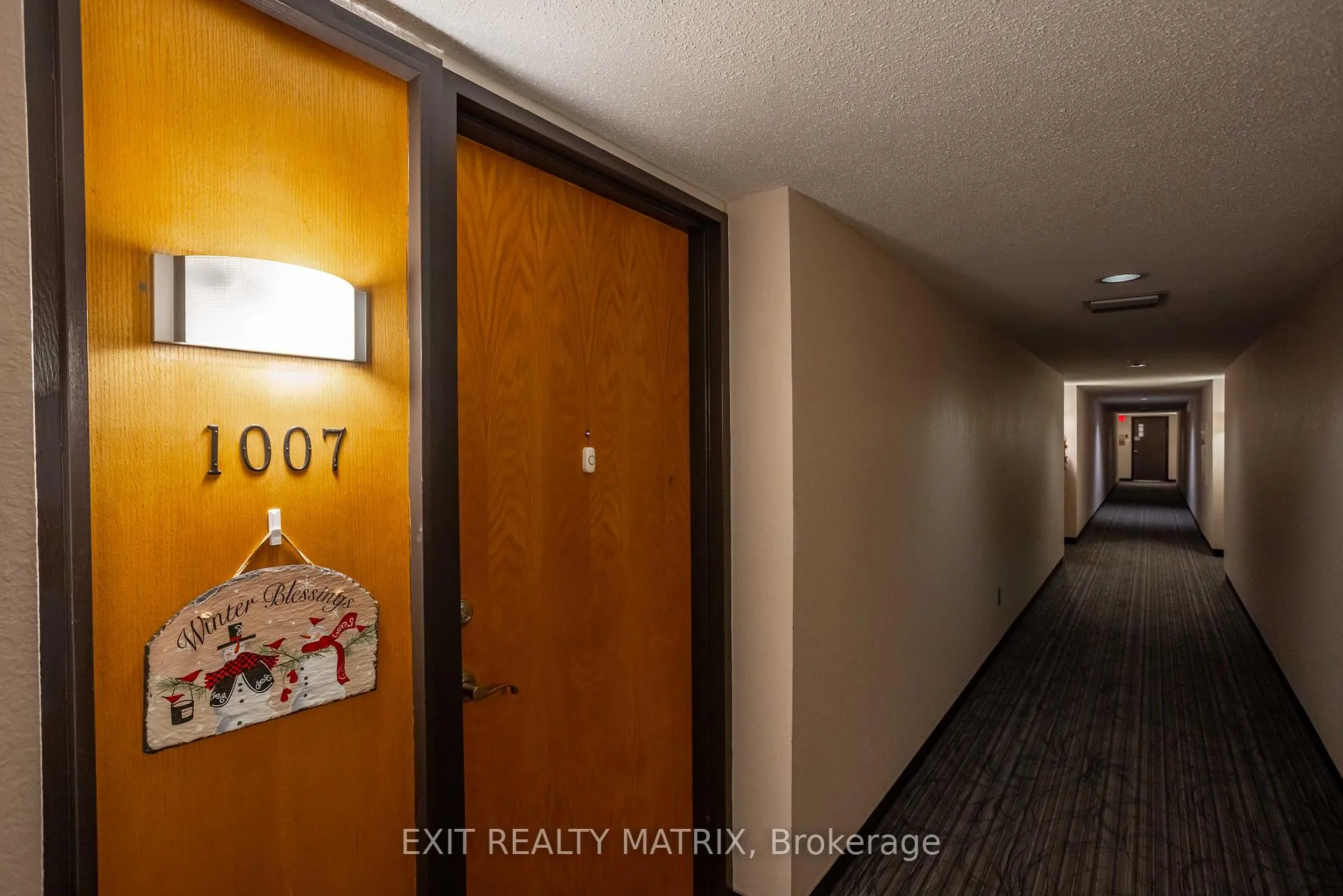 Photo 6 of Unit 1007, 2759 Carousel Crescent, Ottawa, Emerald Woods/Sawmill Creek — HOMEH