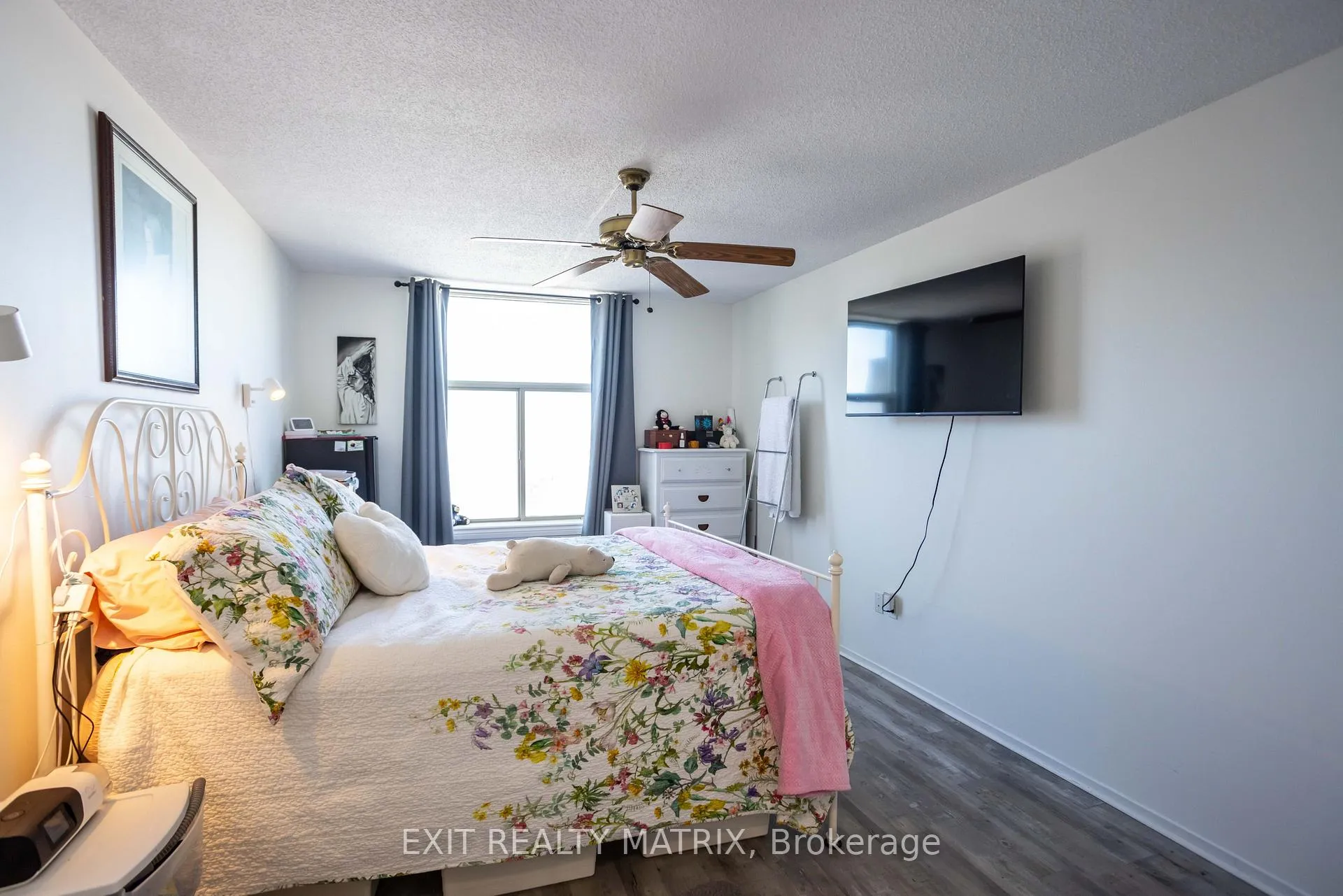 Photo 24 of Unit 1007, 2759 Carousel Crescent, Ottawa, Emerald Woods/Sawmill Creek — HOMEH