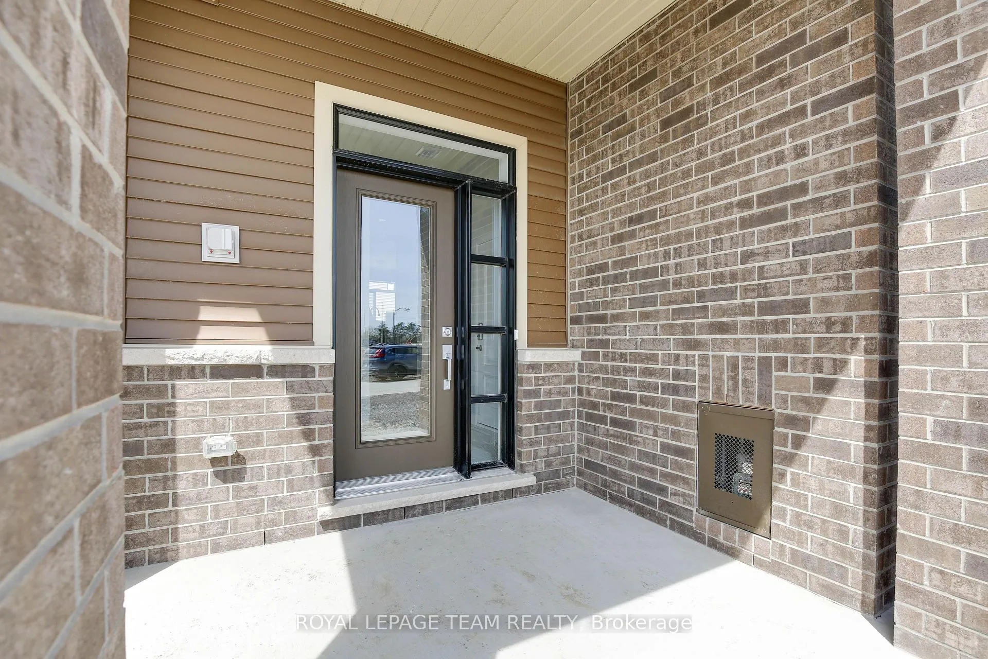 Photo 16 of 937 Athenry Court, Ottawa, Barrhaven - Half Moon Bay — HOMEH