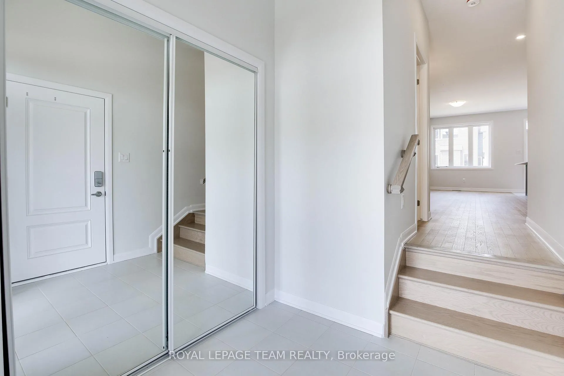 Photo 18 of 937 Athenry Court, Ottawa, Barrhaven - Half Moon Bay — HOMEH