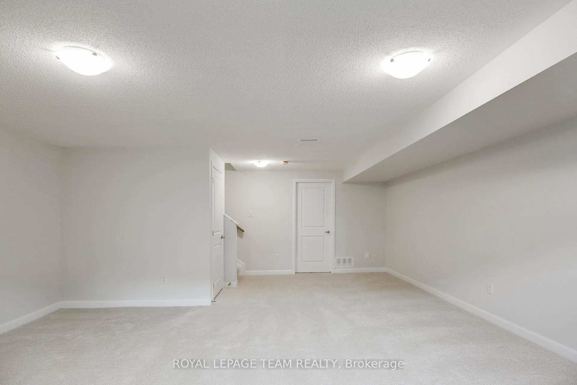 Photo 20 of 937 Athenry Court, Ottawa, Barrhaven - Half Moon Bay — HOMEH
