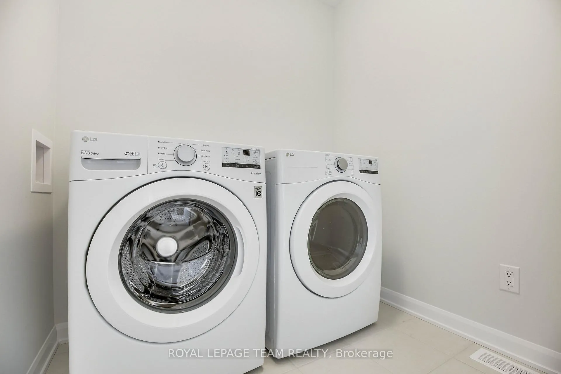 Photo 36 of 937 Athenry Court, Ottawa, Barrhaven - Half Moon Bay — HOMEH