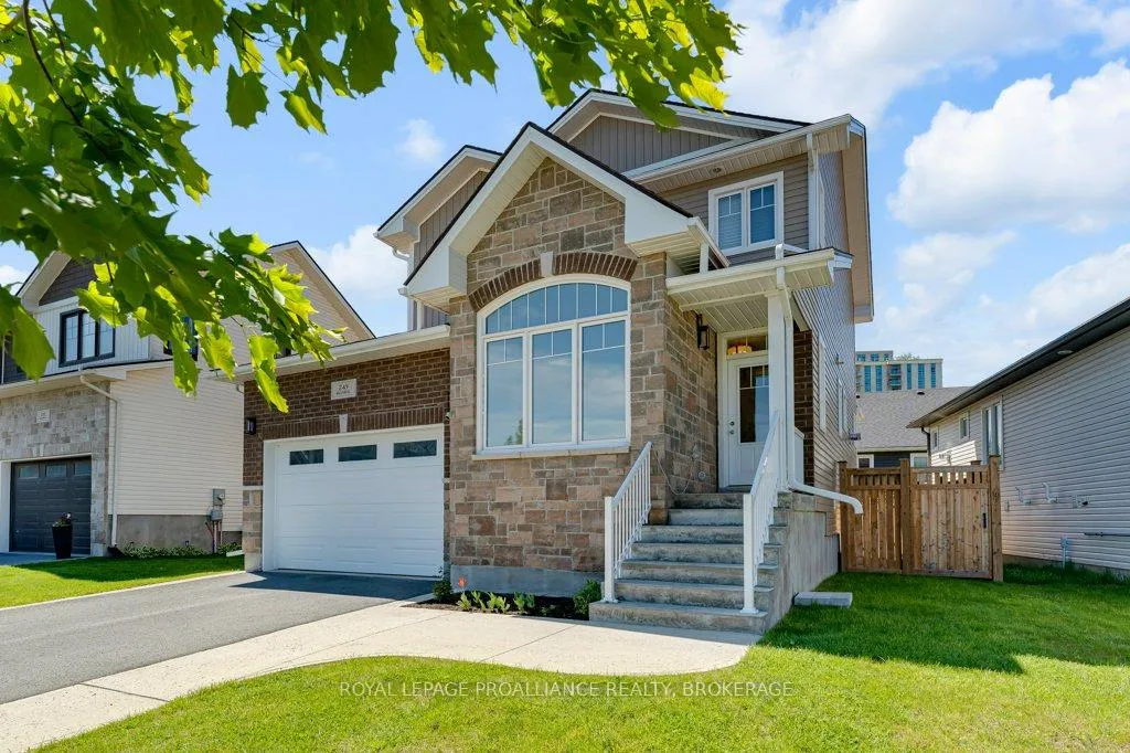 Photo 3 of 249 Mill Pond Place, Kingston, West of Sir John A. Blvd — HOMEH