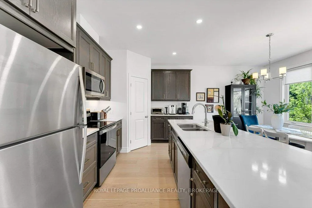 Photo 14 of 249 Mill Pond Place, Kingston, West of Sir John A. Blvd — HOMEH