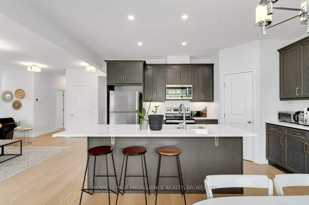 Photo 15 of 249 Mill Pond Place, Kingston, West of Sir John A. Blvd — HOMEH