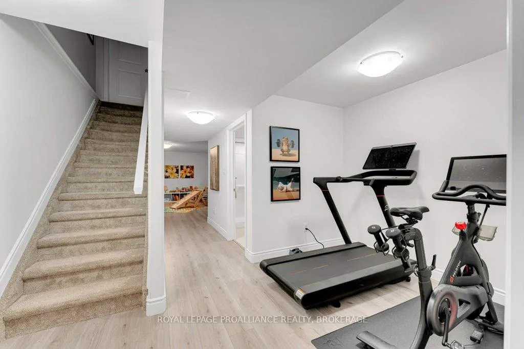 Photo 34 of 249 Mill Pond Place, Kingston, West of Sir John A. Blvd — HOMEH