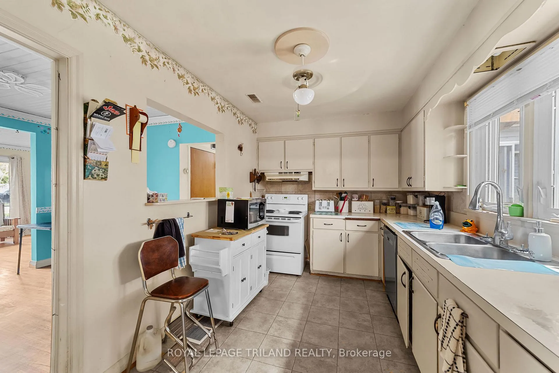 Photo 10 of 22929 Hagerty Road, Newbury — HOMEH