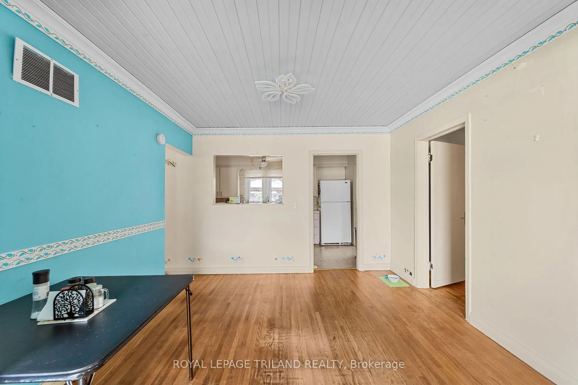 Photo 16 of 22929 Hagerty Road, Newbury — HOMEH