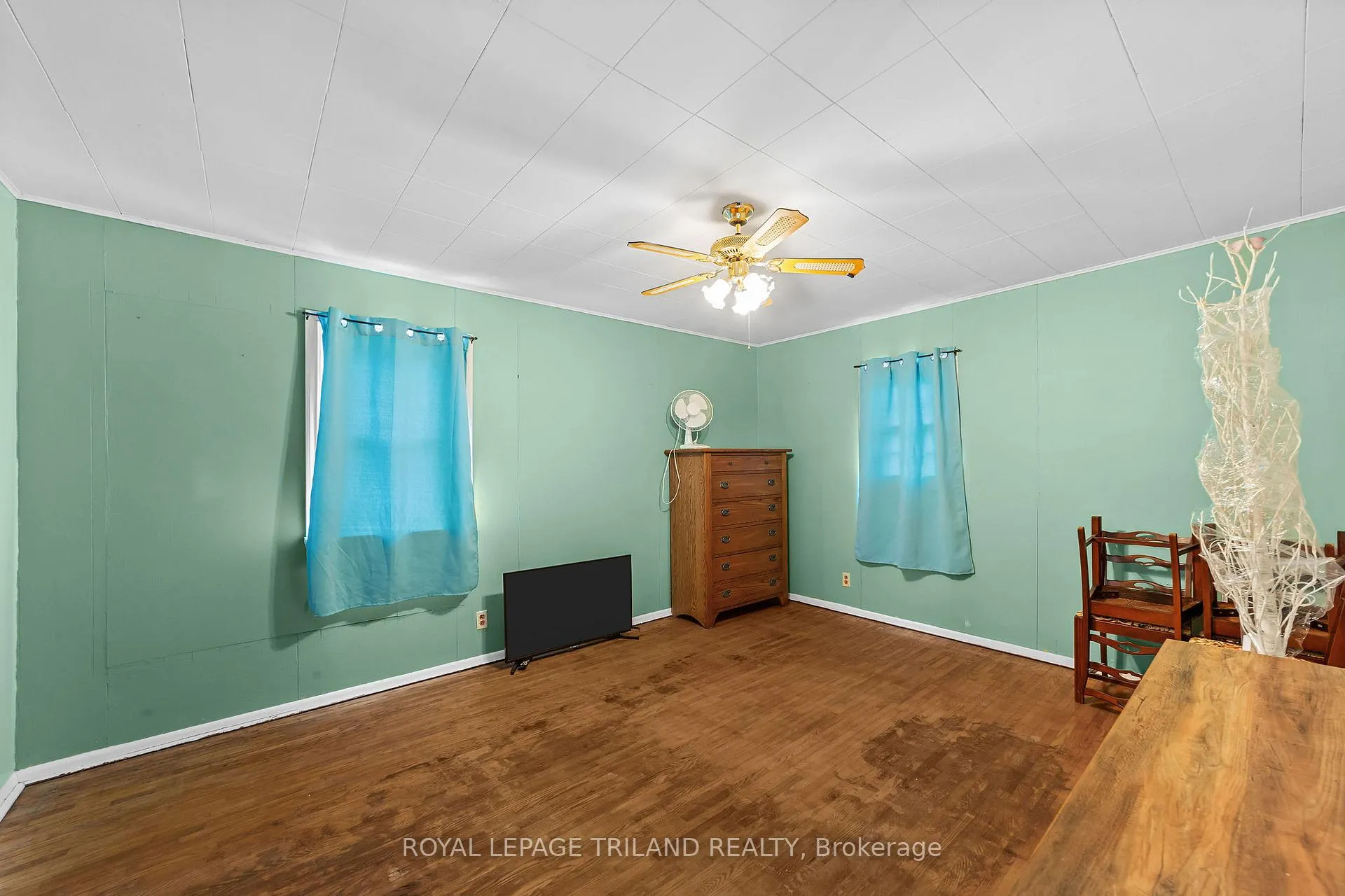 Photo 18 of 22929 Hagerty Road, Newbury — HOMEH