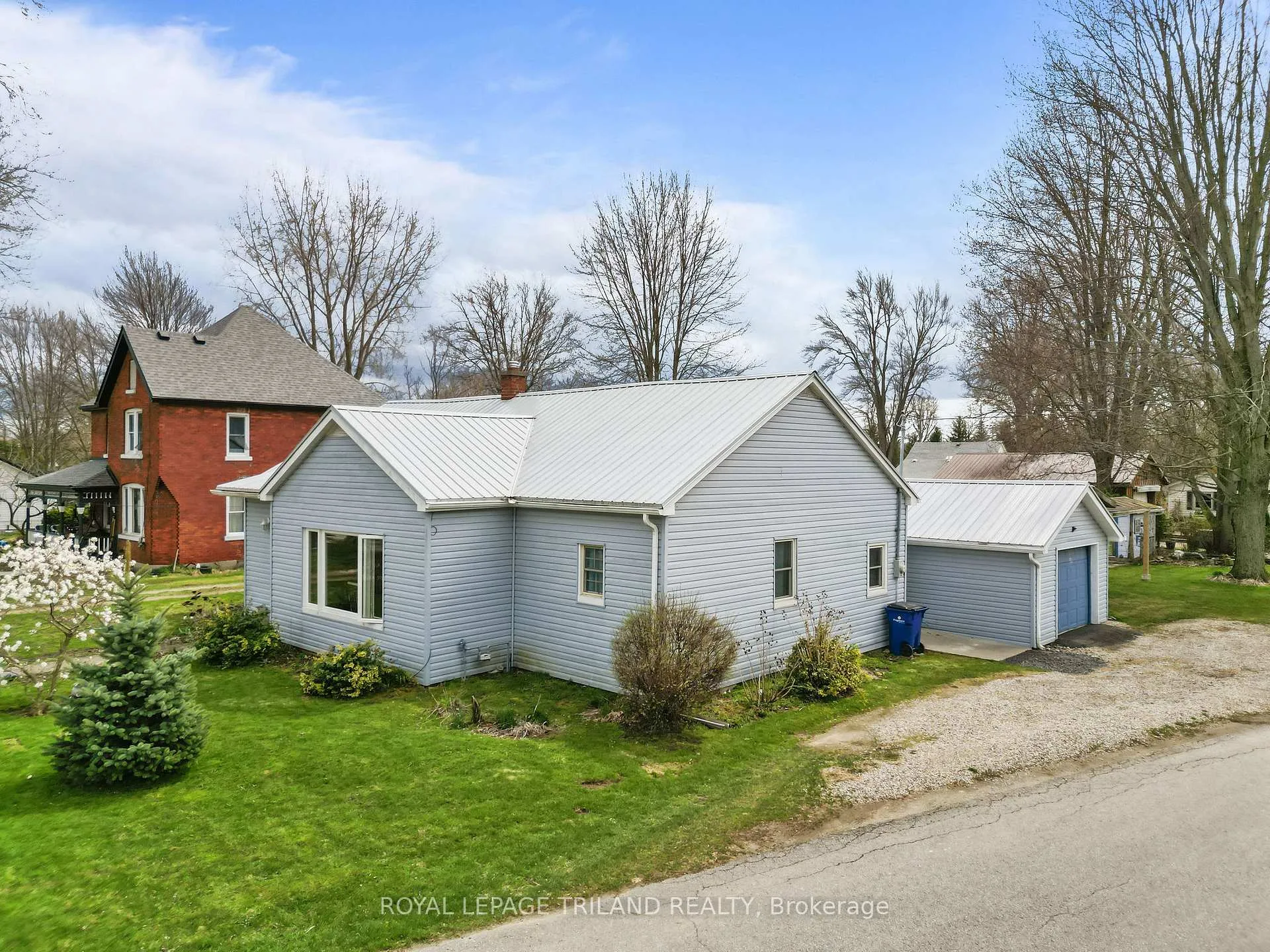 Photo 24 of 22929 Hagerty Road, Newbury — HOMEH